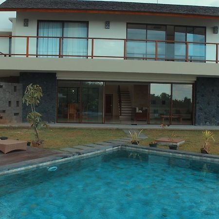 Uluwatu Villa Екстер'єр фото