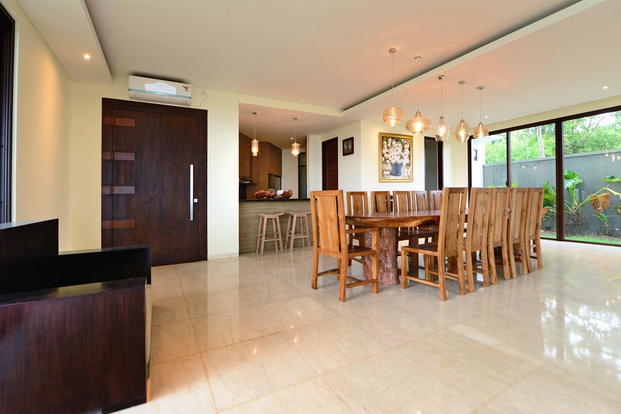 Uluwatu Villa Екстер'єр фото